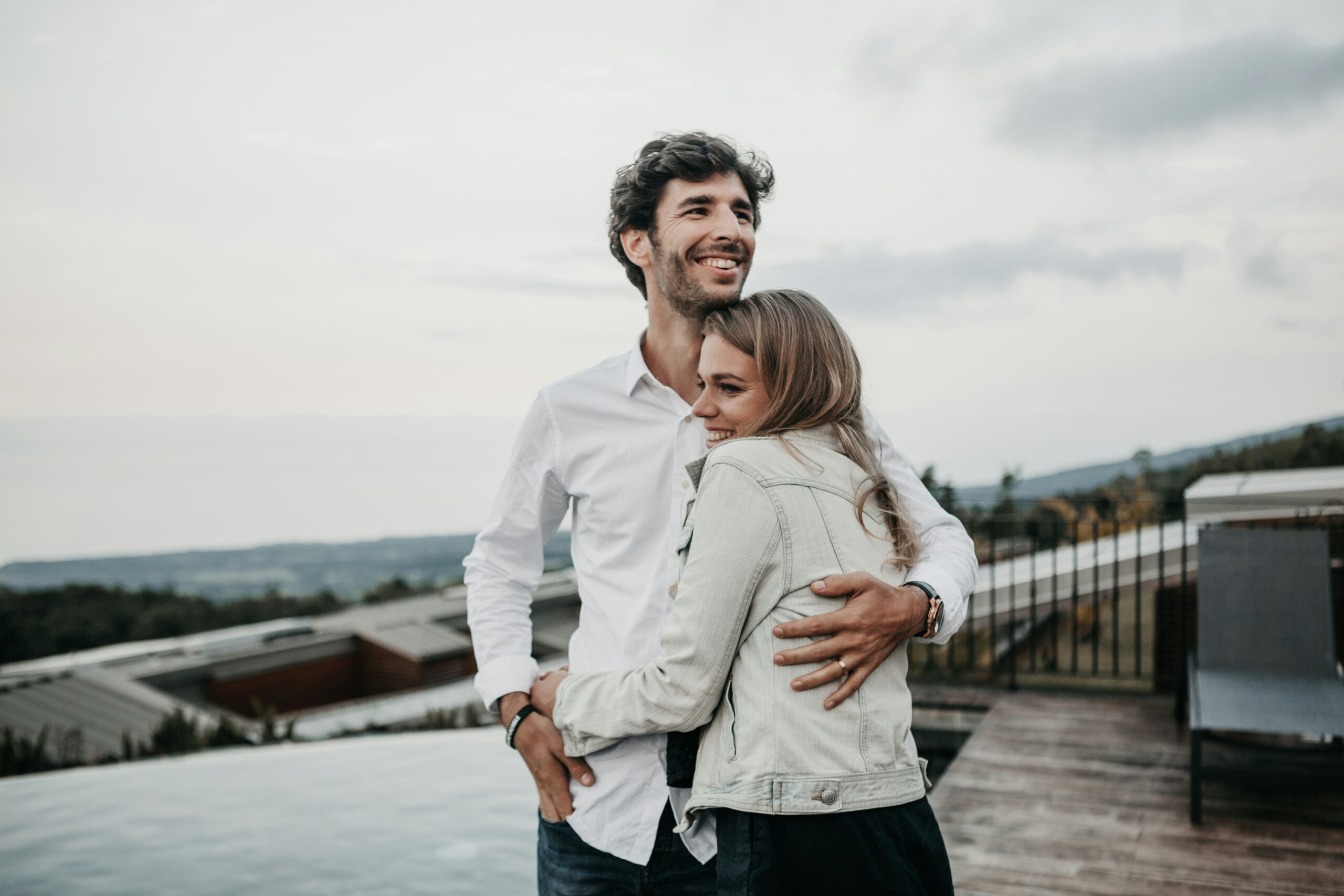 Couple illustrating a discussion of romantic relationships after incarceration